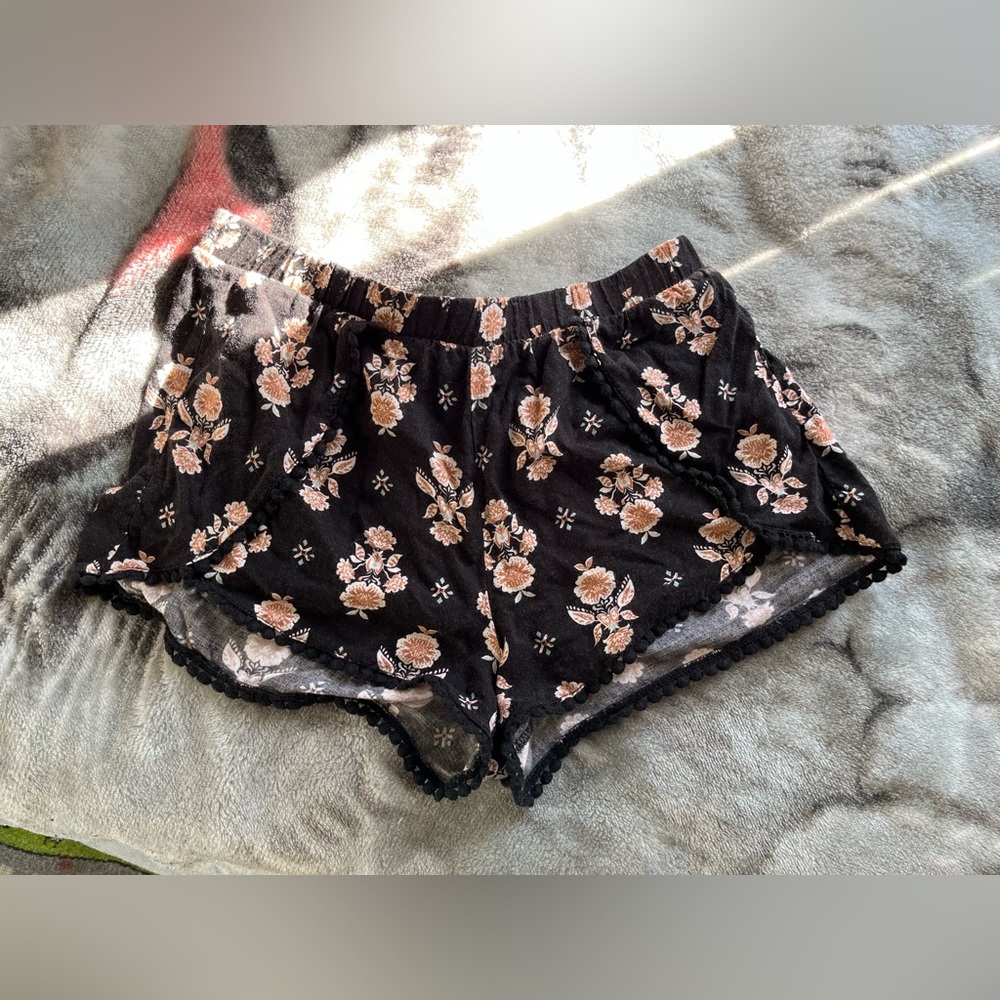 Floral boho shorts